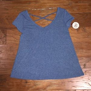 Short sleeve top